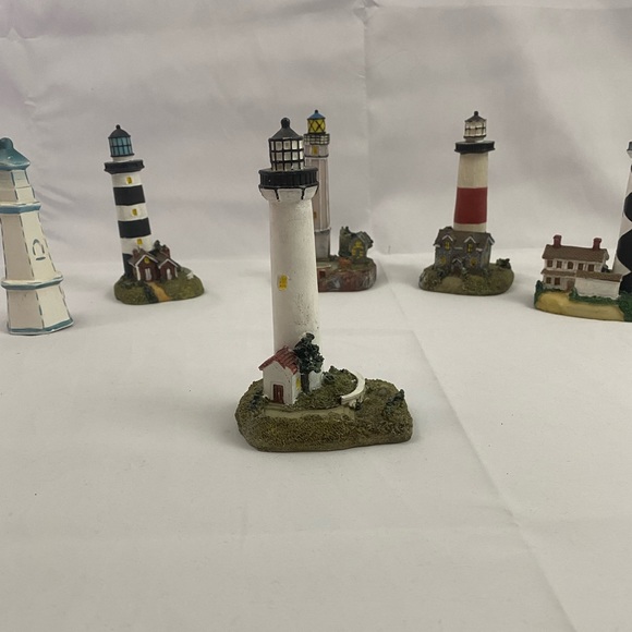 Tradewind Bay By the Shore Polystone White Lighthouse with Attached House - Picture 9 of 11